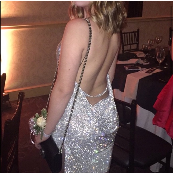 Meshki Kendall Jenner Dress - Picture 4 of 6